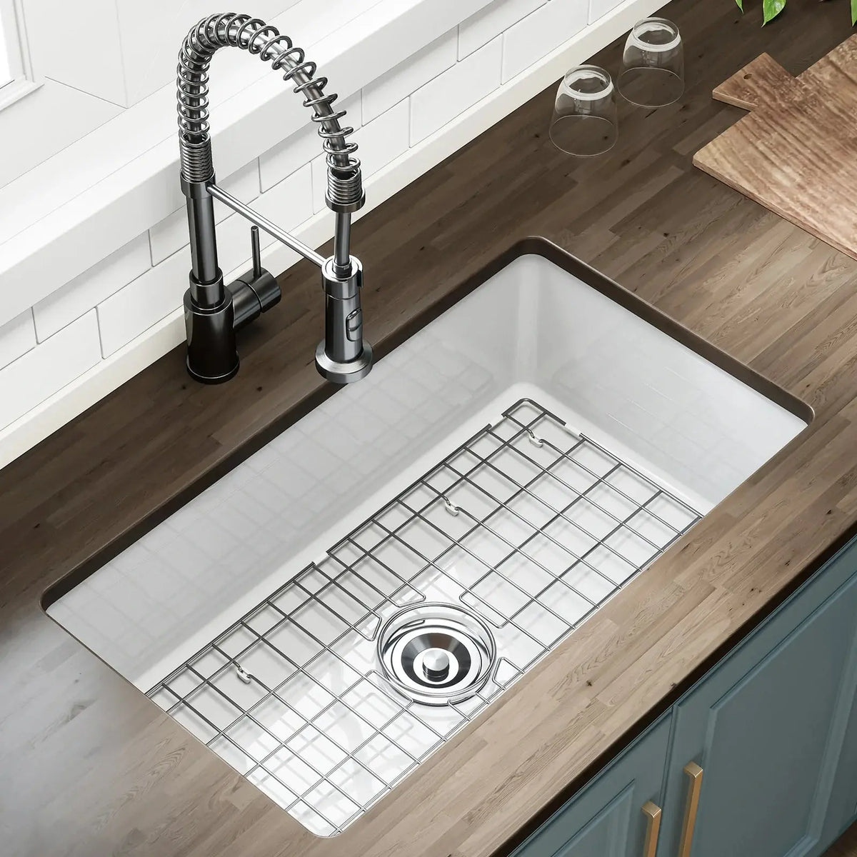 32 Inch Undermount Topmount Kitchen Sink with Heat Resistant Model S3219W HOROW